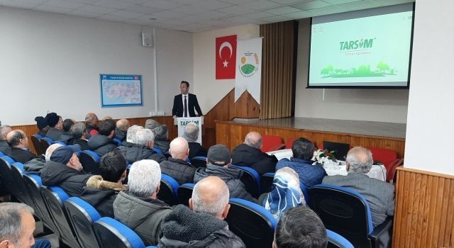 Keşap'ta Tarım Sigortası Bilgilendirme Toplantısı Düzenlendi  