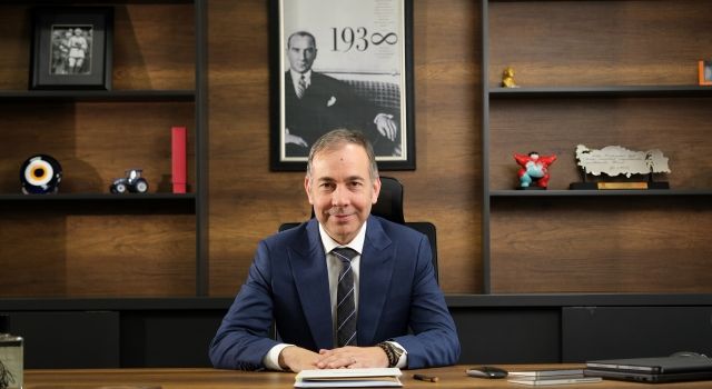 TürkTraktör Faz 5 Serisi Çevreci Traktörleri ve Tarım Robotunu Adana Tarım Fuarı’nda Sergiliyor  